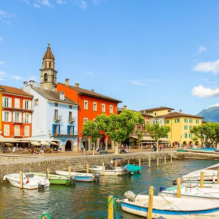 Rustico Porta 3 - Porta 2 - Porta 1 - Experience * Brissago